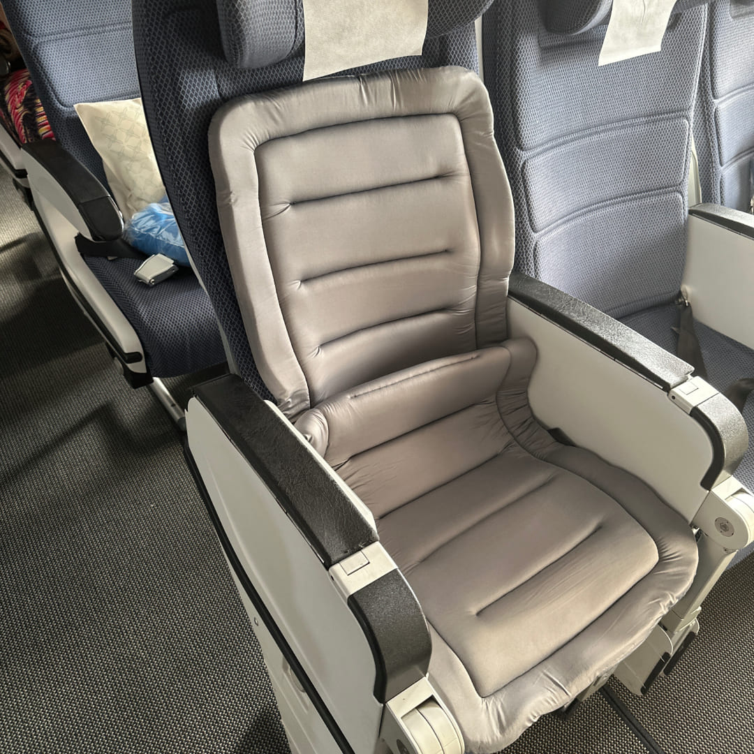 Mat-Trix Travel Mat – Portable, Multi-Position Comfort for Planes, Work, and Relaxation